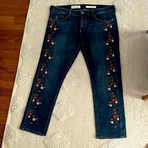 Pilcro size 32 floral embroidered jeans.